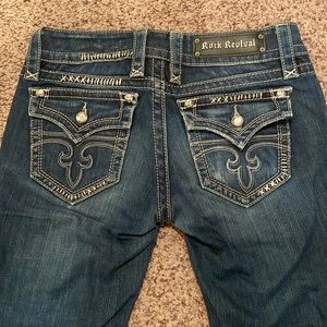 ROCK REVIVAL “Celine” Boot Cut Jeans - Size 28